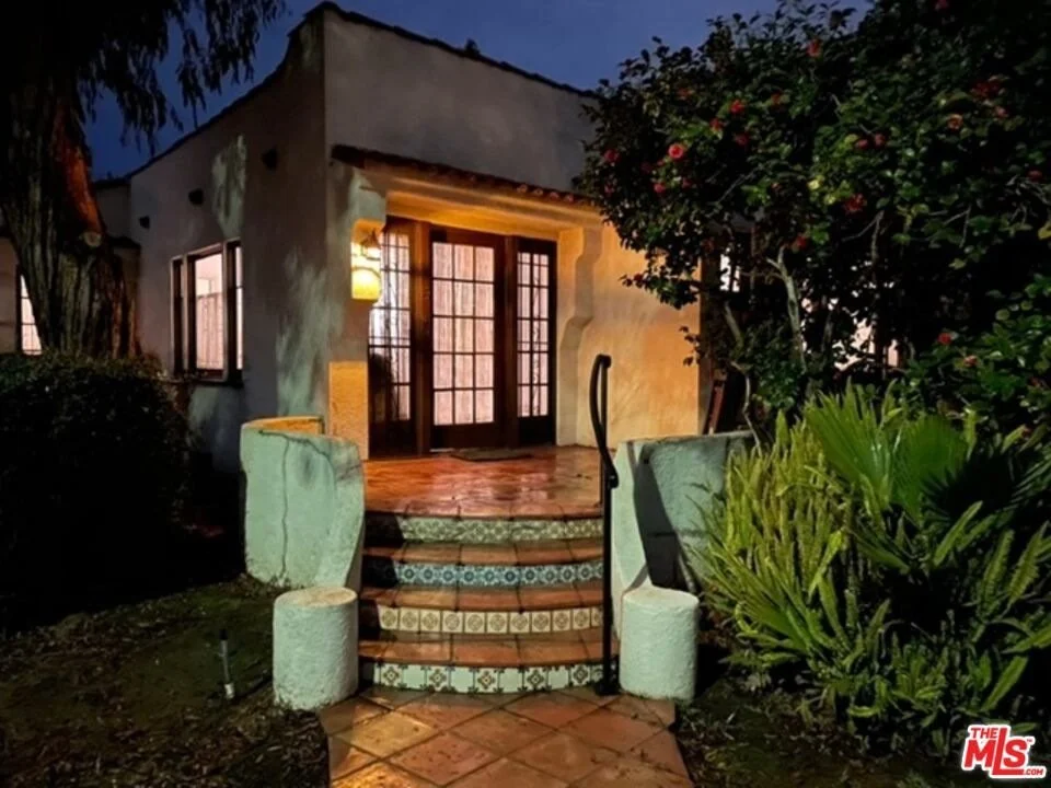 1257 Preston Way 001.jpg