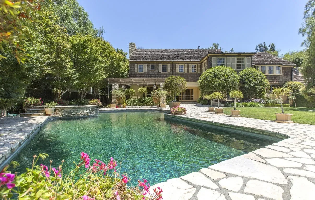 1351 Bedford Rd 023.webp