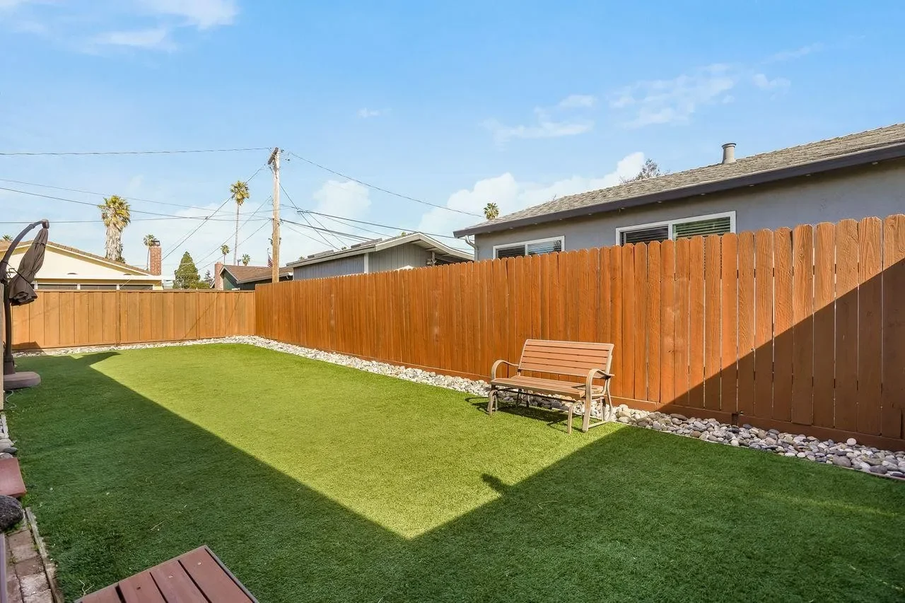 39558 Kona Ct 018.webp