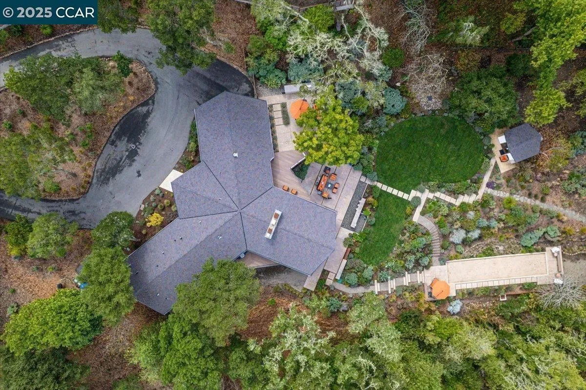 42 Crestview Dr 035.webp