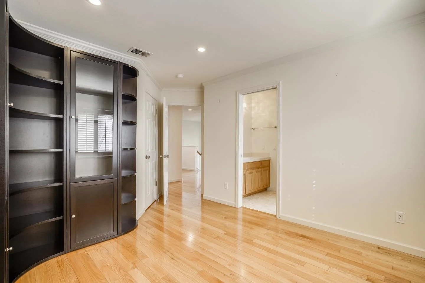 1530 Redding Park Ln 027.jpg