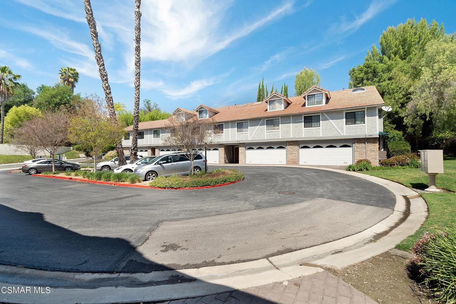 29603 Strawberry Hill Dr 031.jpg