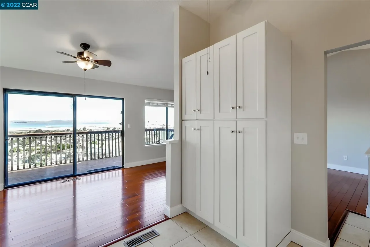 224 Manuel Ct 015.webp