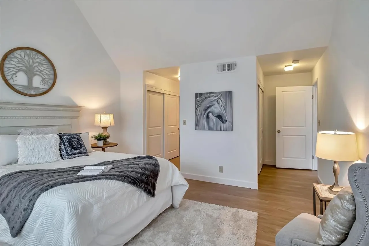 4108 Thain Way 024.webp