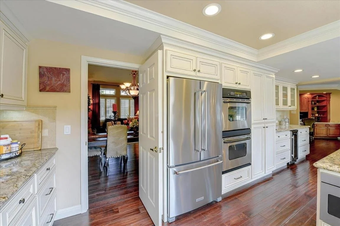 5970 Thorntree Dr 009.jpg