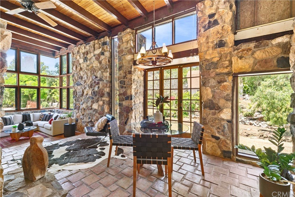 2914 S Foose Rd 009.jpg