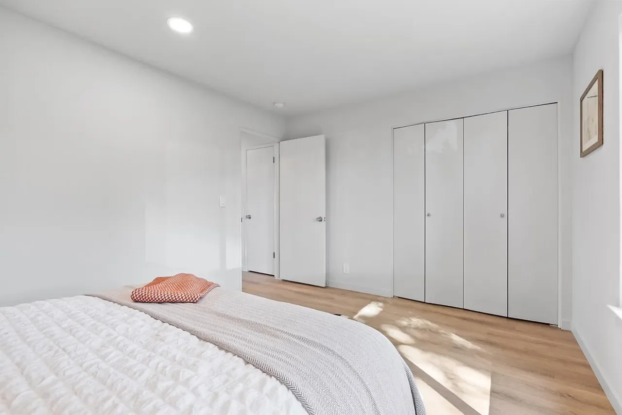 6672 Hampton Dr 027.webp