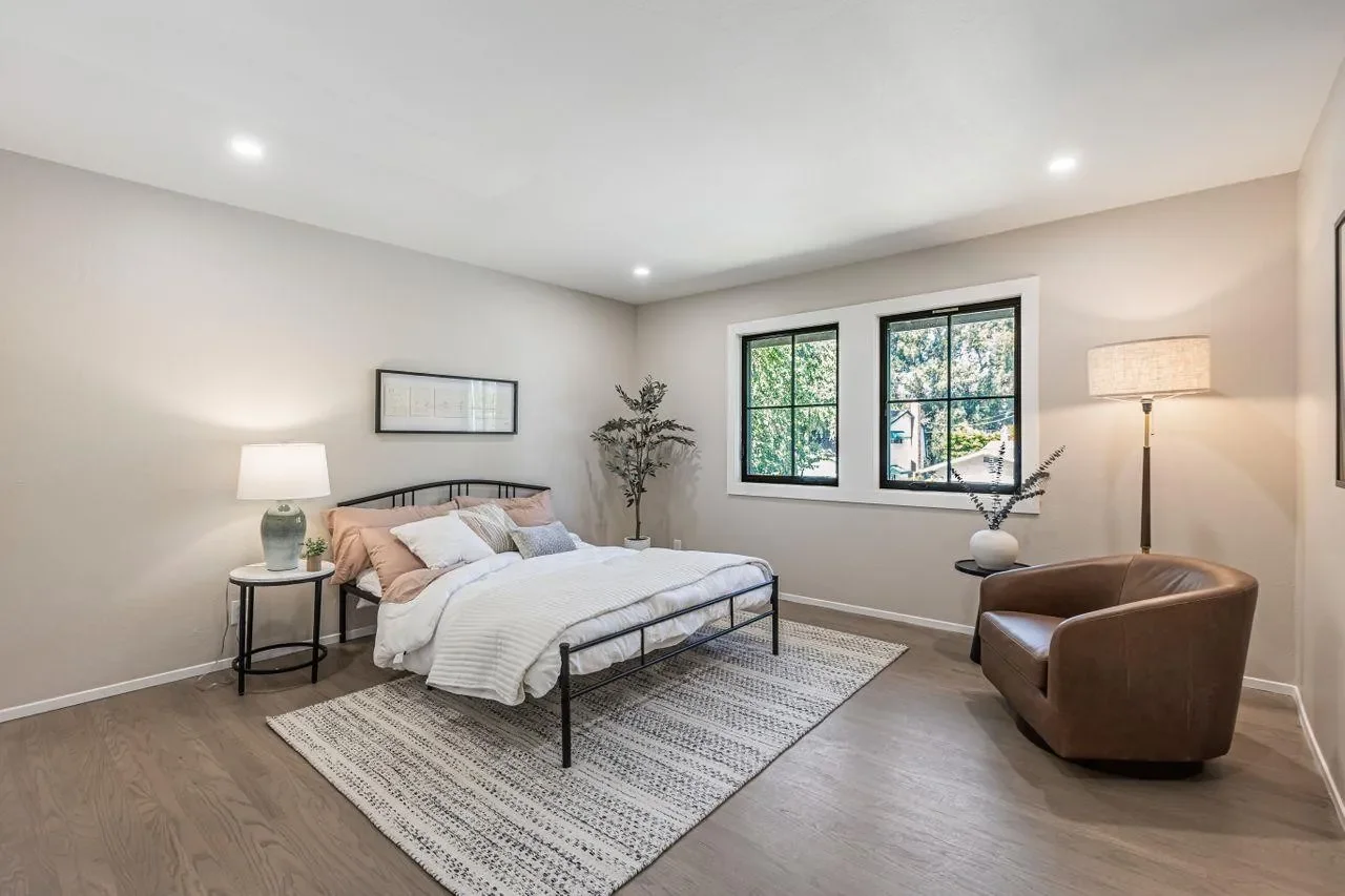 2556 Diericx Dr 025.webp