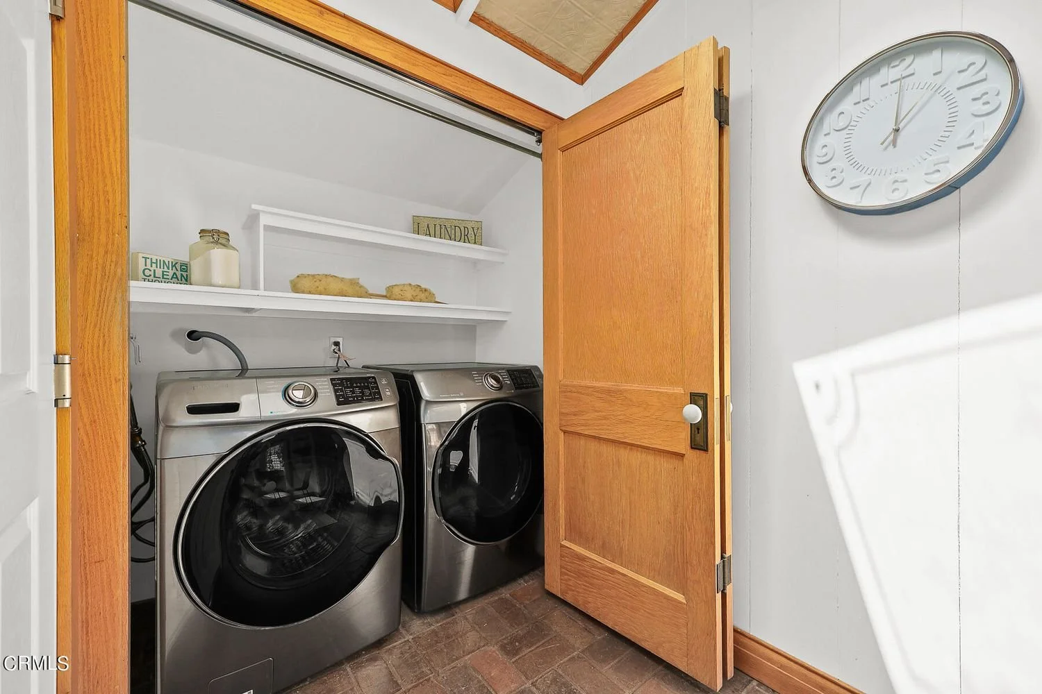 3451 Brookhill St 032.jpg