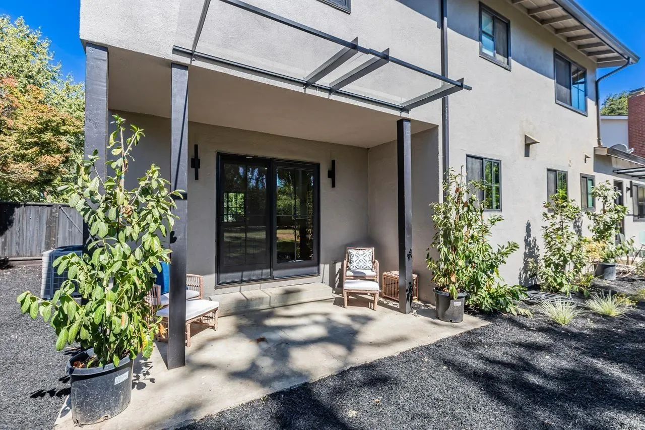 2556 Diericx Dr 040.webp