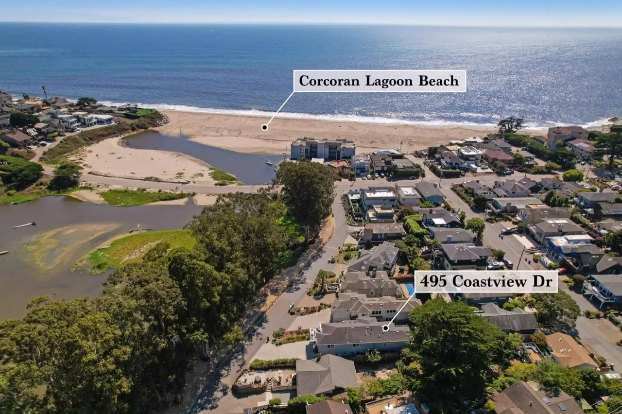 495 Coastview Dr 053.webp