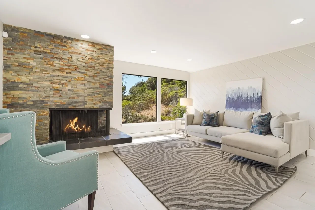 25075 Outlook Dr 011.webp