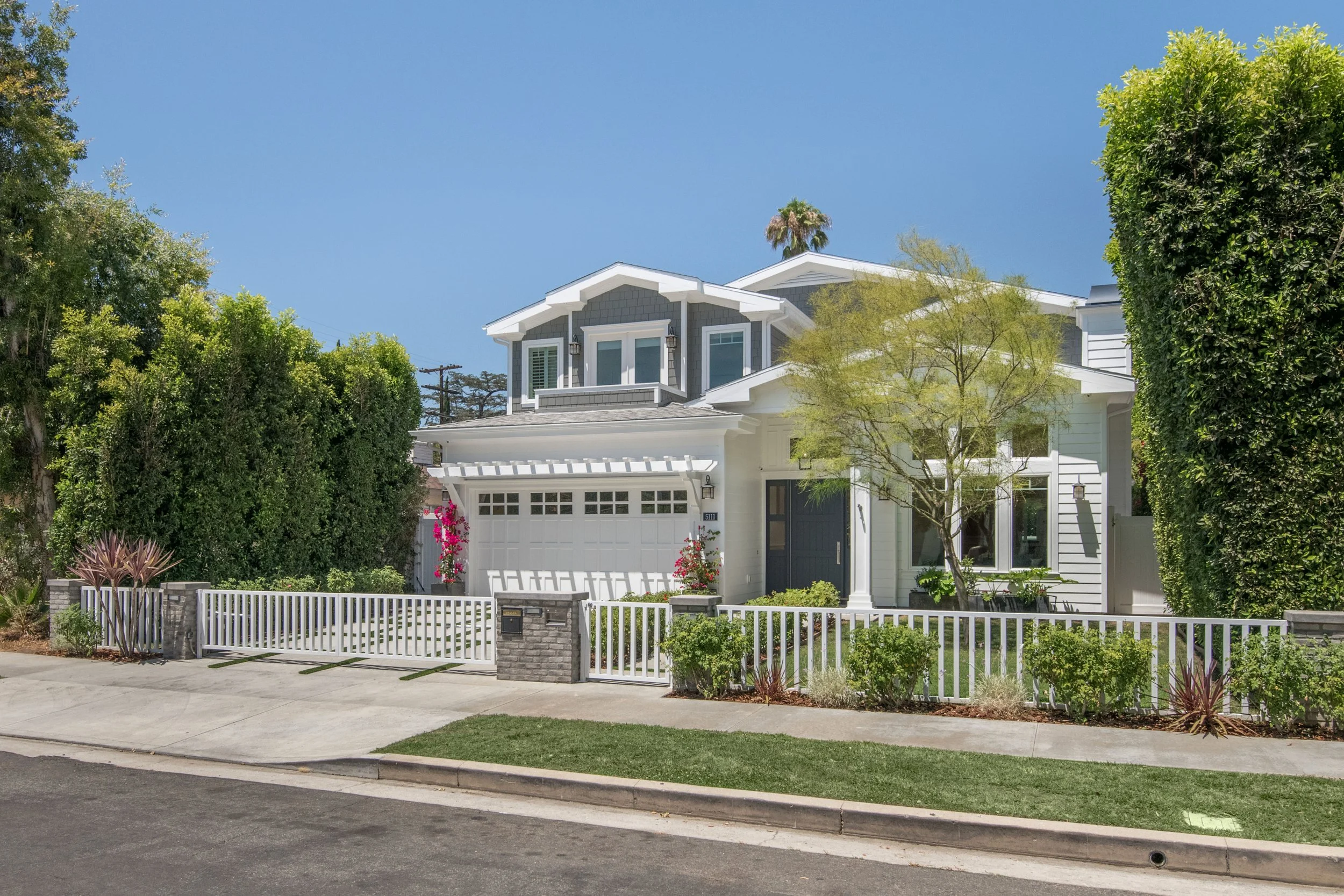 5111 Greenbush Ave front 7.jpg