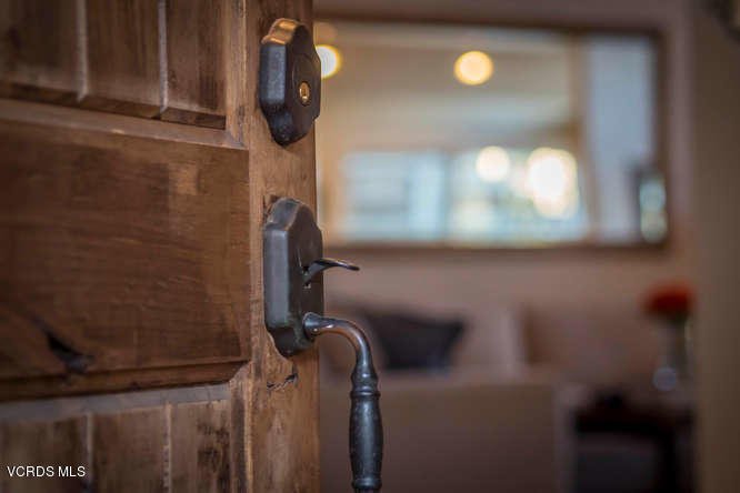 4034 Whitesail Cir 004.jpg