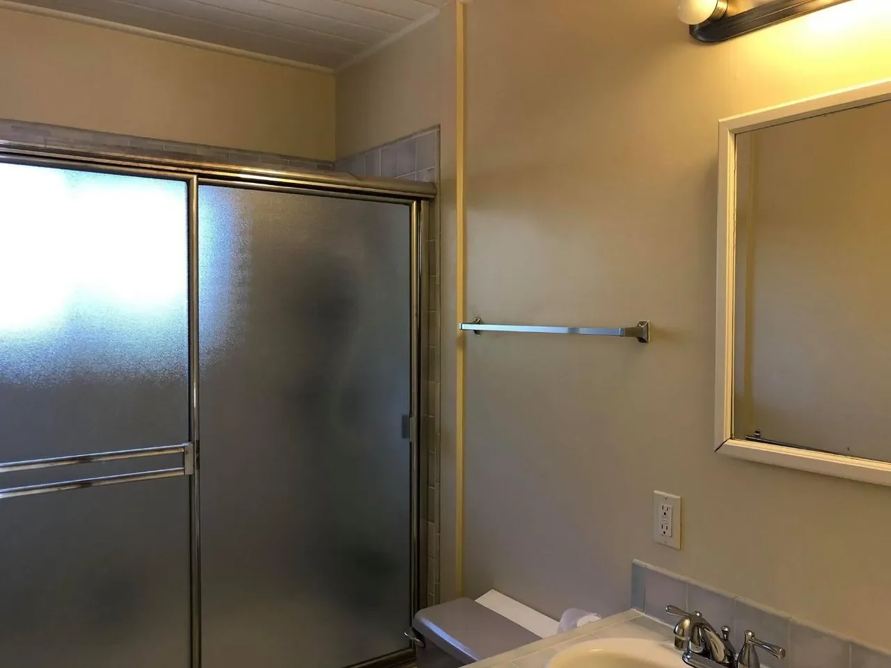 4256 Ruthelma Ave 011.webp