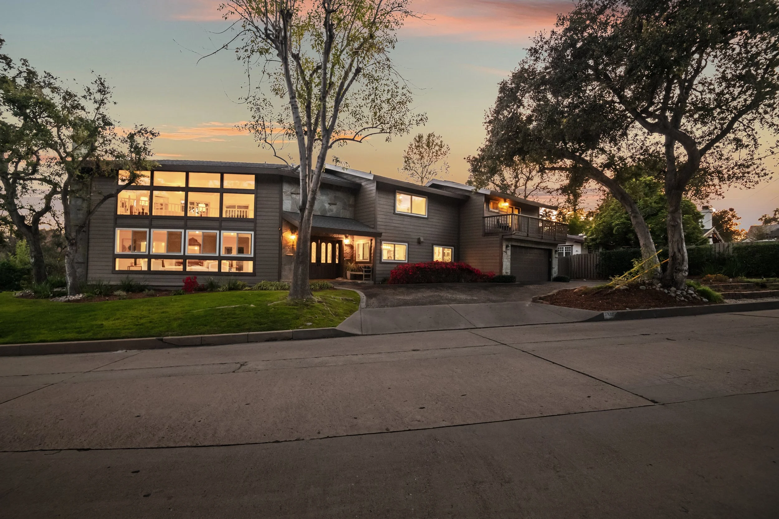 340 Santa Inez Way twilight 6 copy.jpg
