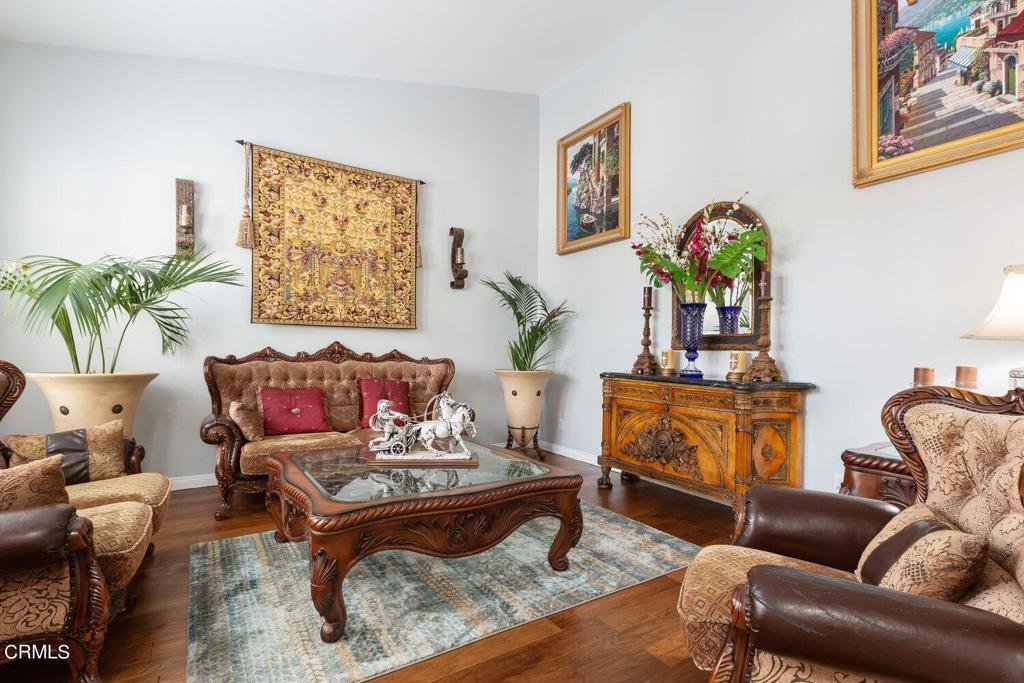 2933 Heavenly Ridge St 006.jpg