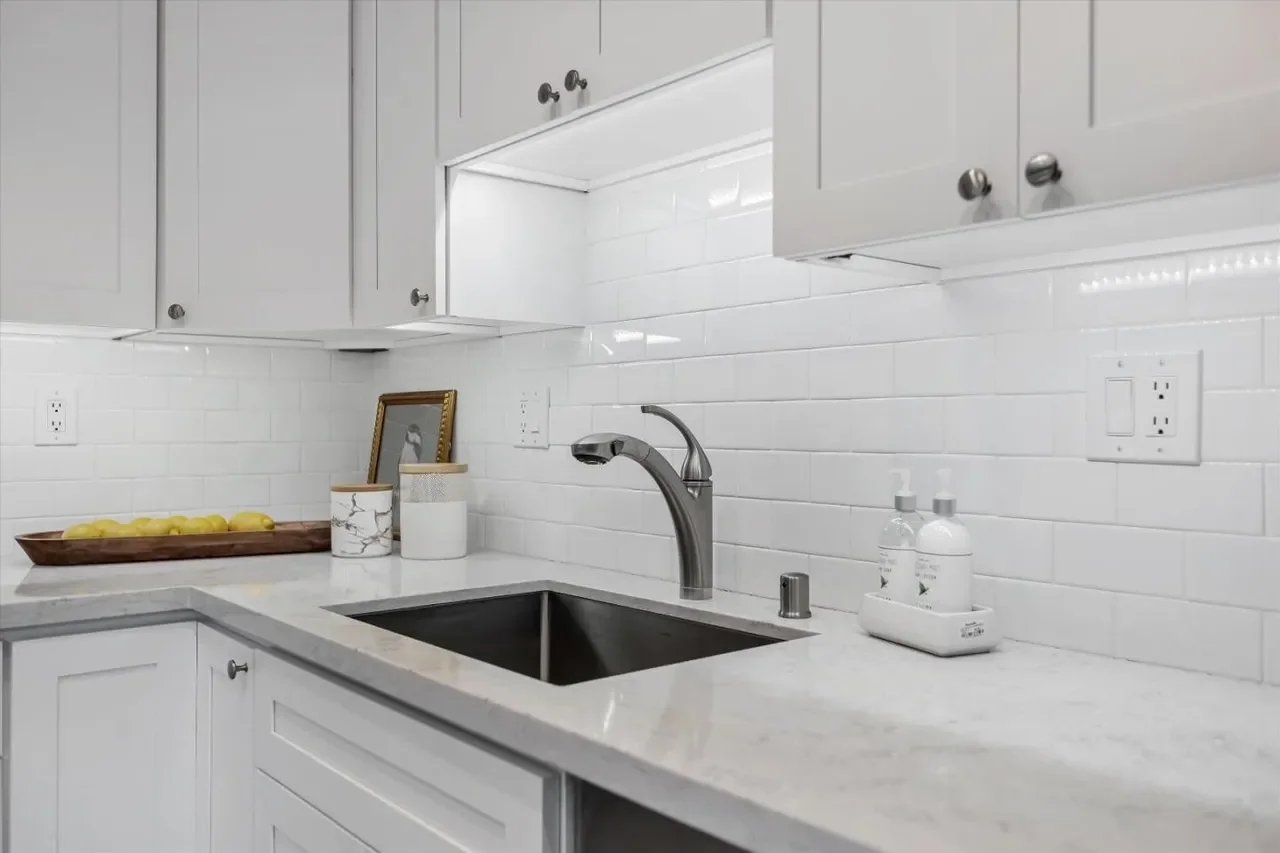 1704 Fountain Springs Cir 022.webp