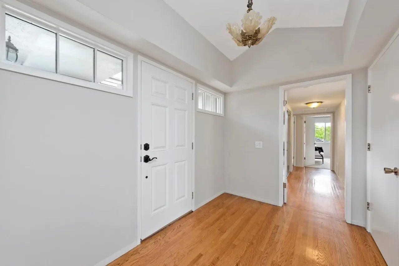 2319 Blueridge Ave 004.webp