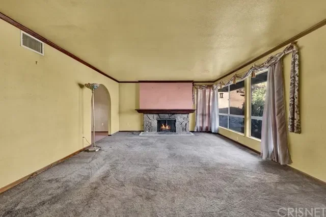 4115 Patrick Henry Pl 008.webp