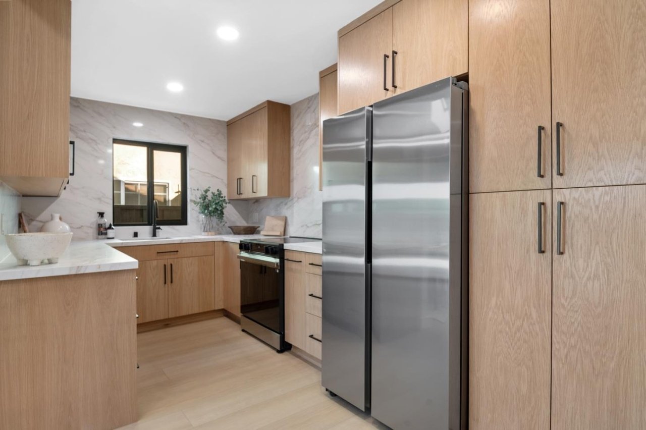 659 Meadow Creek Dr 020.jpg