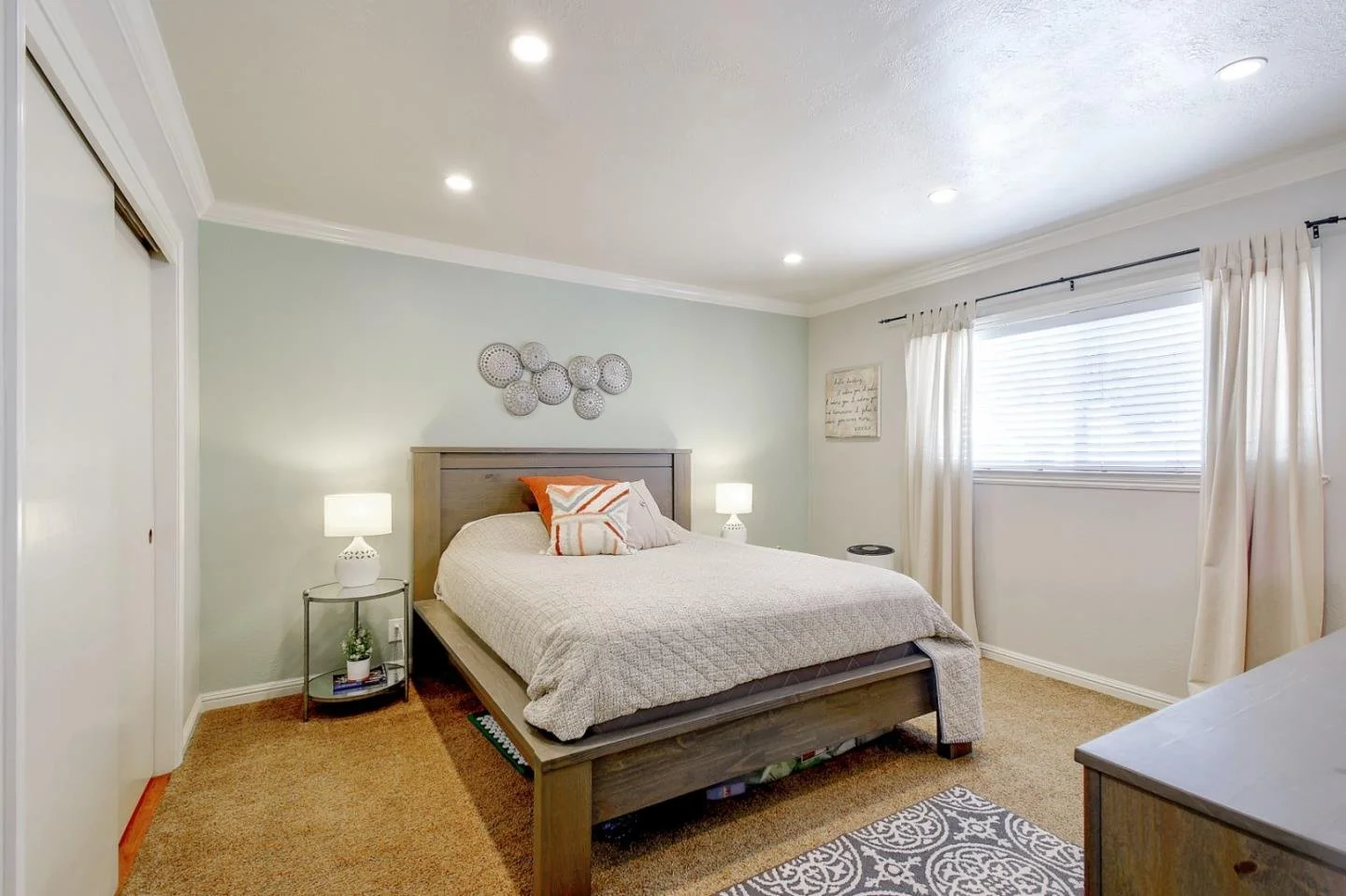 378 Flynn Ave 026.jpg