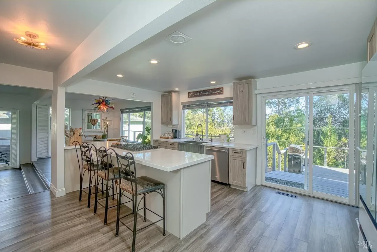 3654 Alta Vista Ave 017.webp