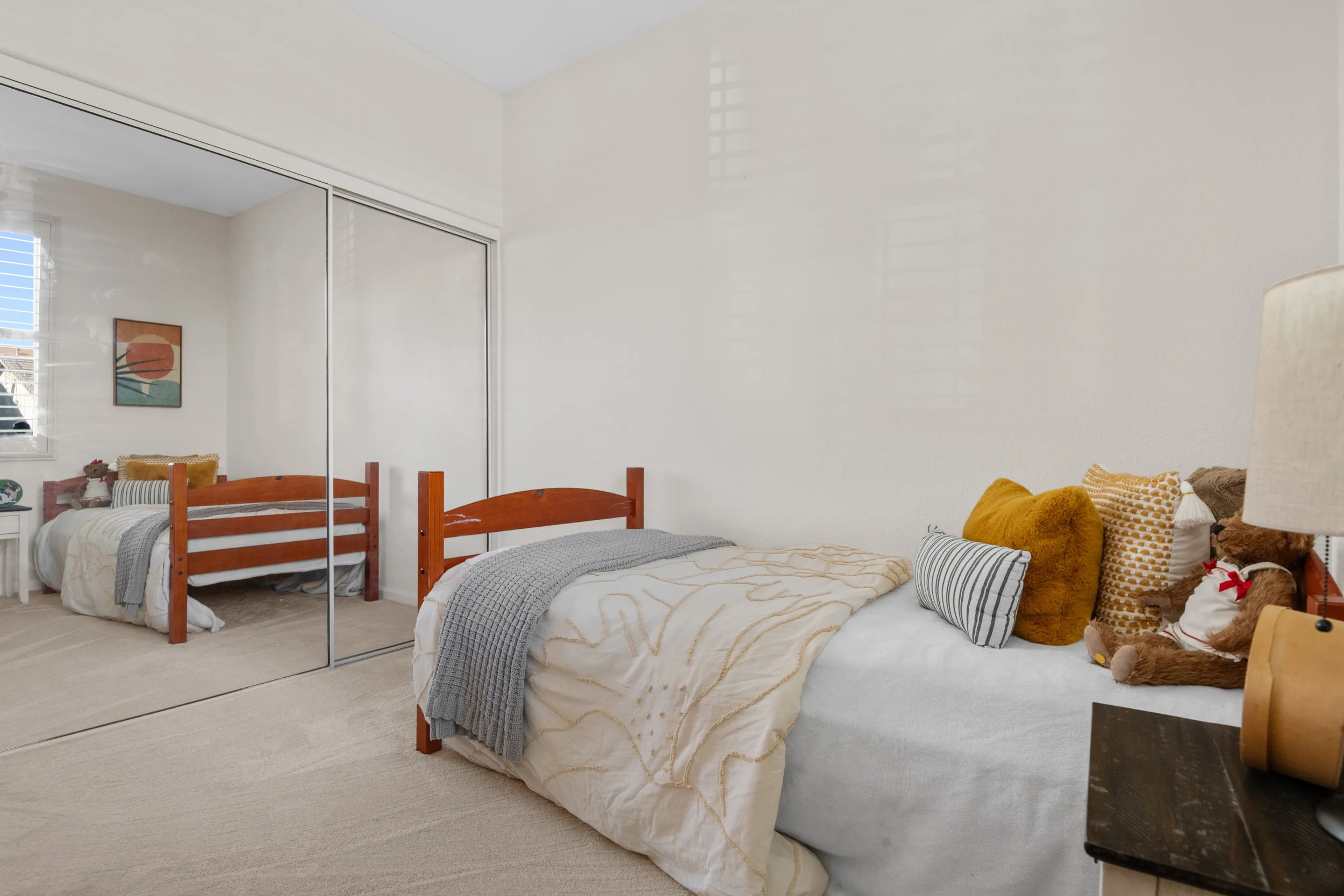 1112 Park West Dr bed 7 copy.jpg