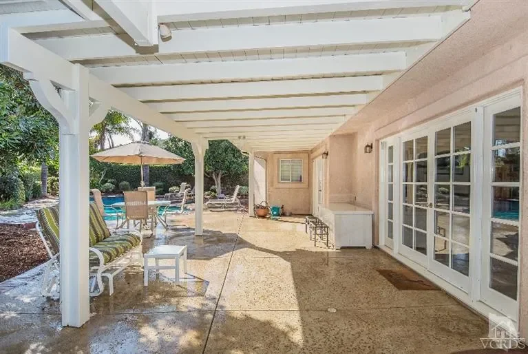 512 Meadowrun St 015.webp