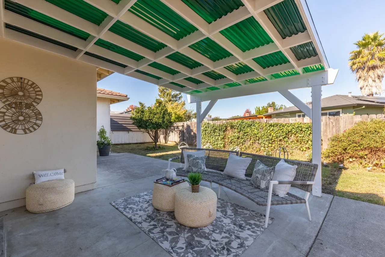 2070 Kaywoodie St 030.webp