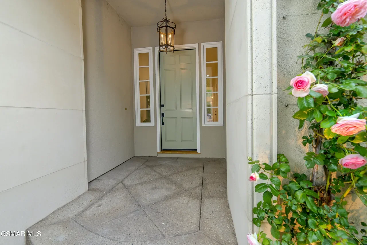 267 Stonecreek Ct 002.webp