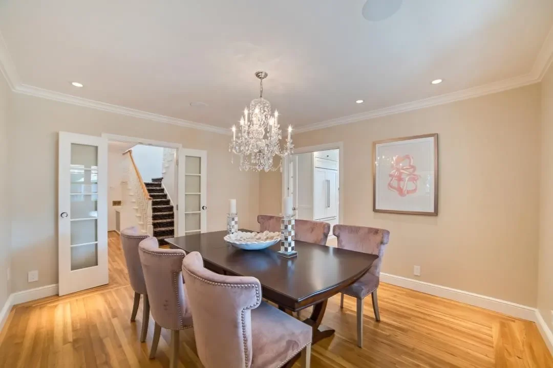 1842 University Ave 005.webp