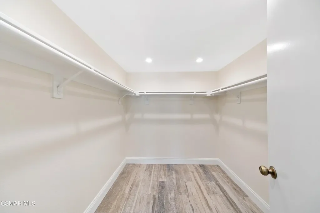 24446 Verena Ct 041.webp