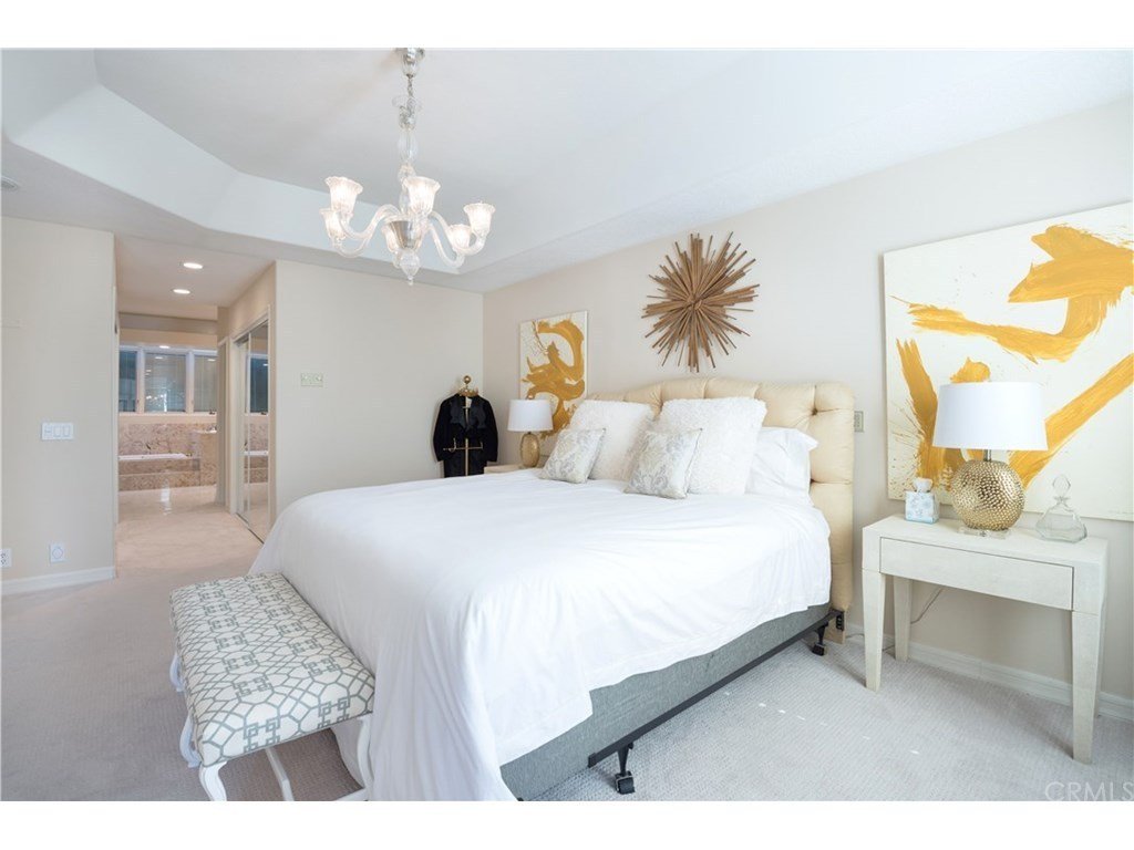 38181 Creekview Cir 019.jpg