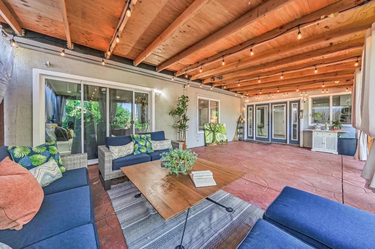 1192 Oakview Rd 027.jpg