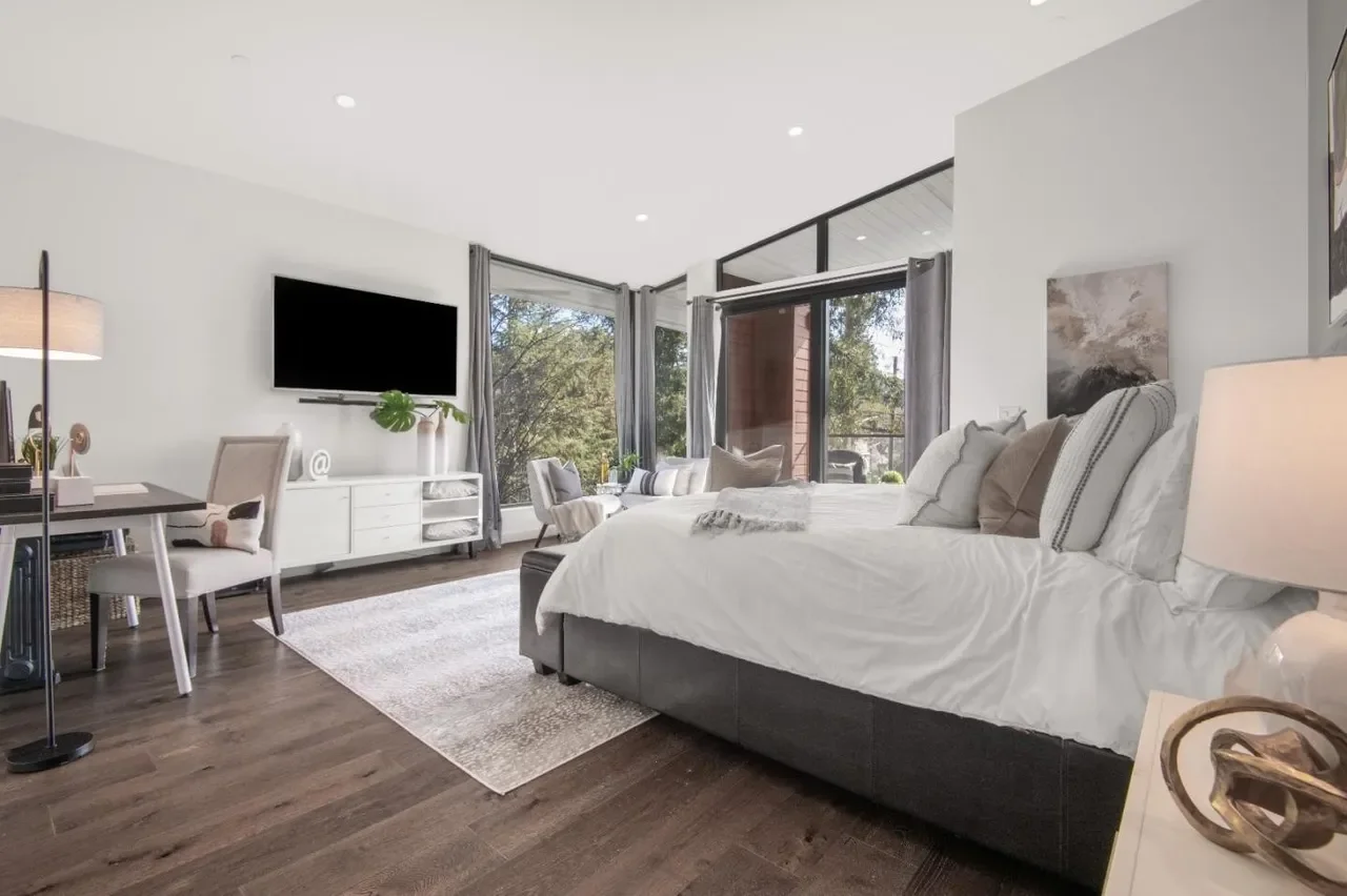 30 Roberts Rd 023.webp