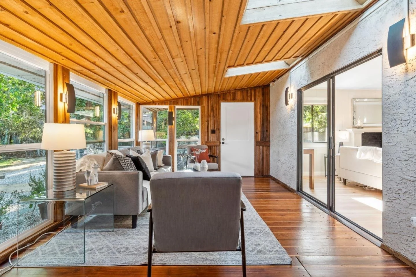 16220 Blossom Hill Rd 016.jpg