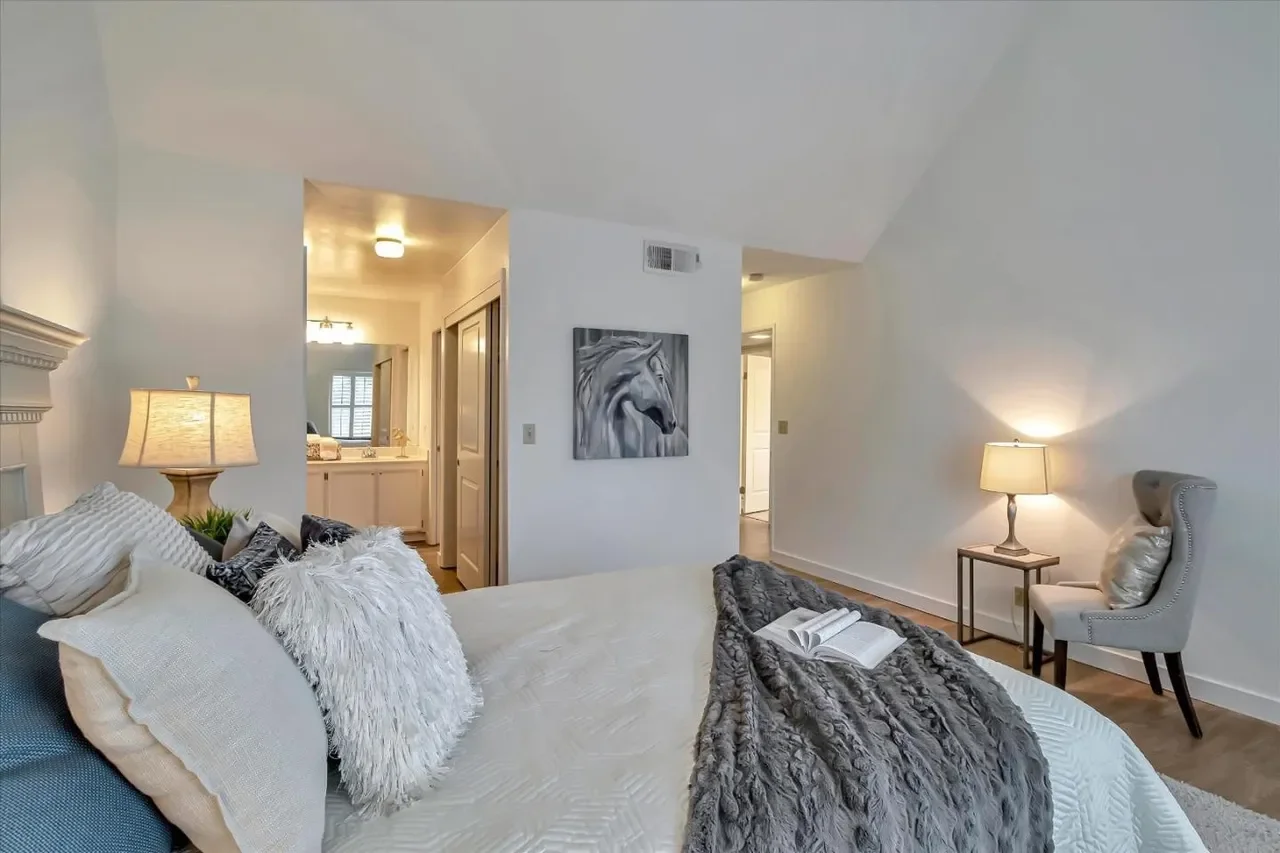 4108 Thain Way 018.webp