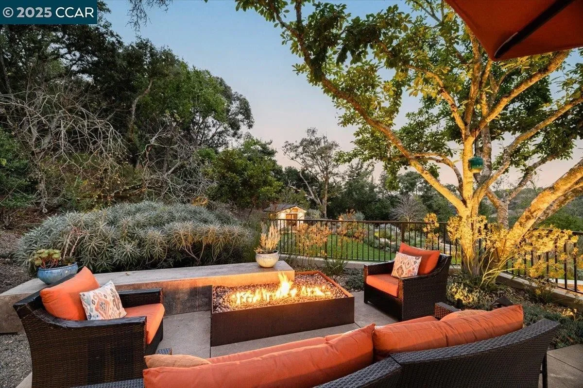 42 Crestview Dr 032.webp