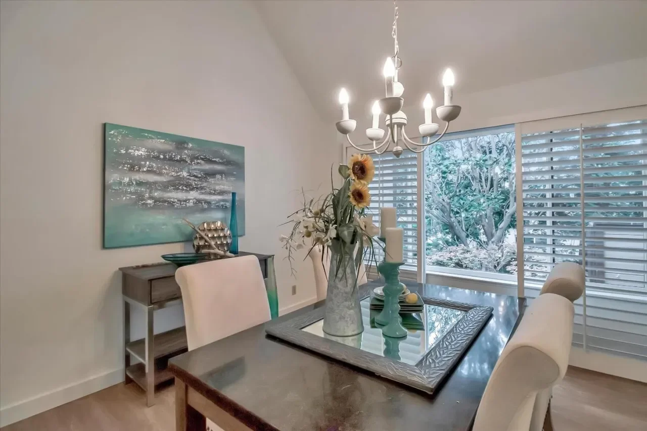 4108 Thain Way 010.webp