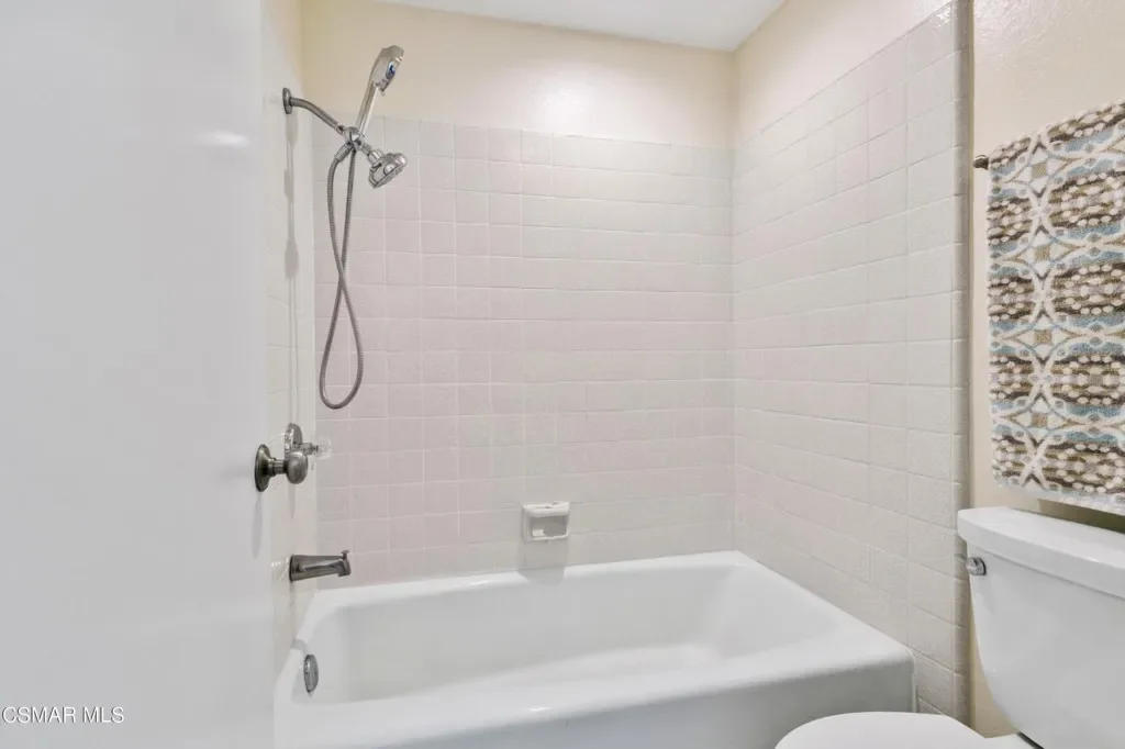 24446 Verena Ct 048.webp