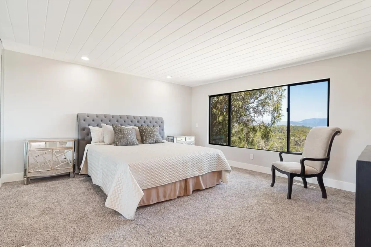 25075 Outlook Dr 022.webp