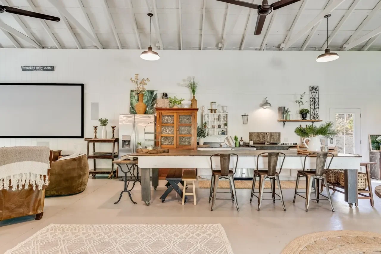 16466 Bonnie Ln 052.webp