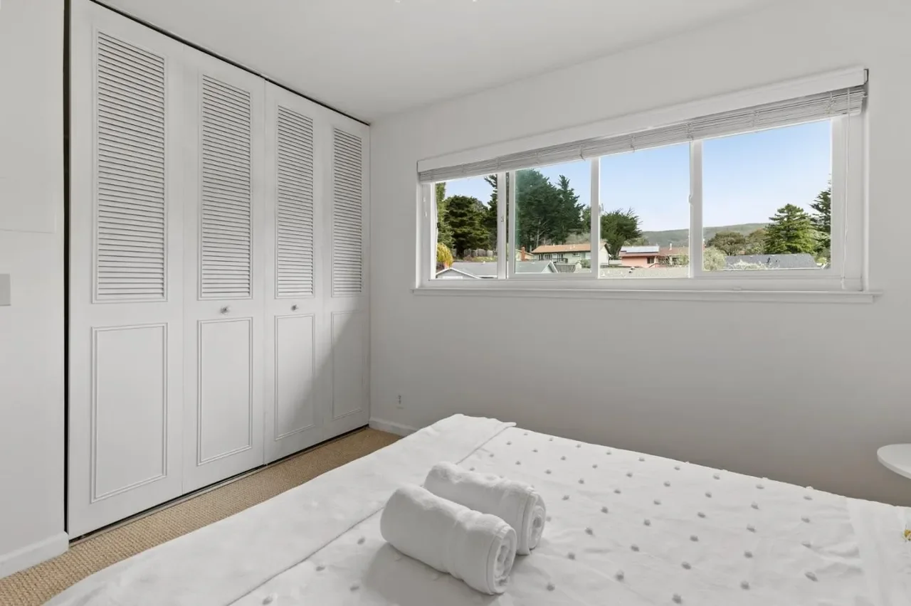 1 Sequoia Way 033.webp