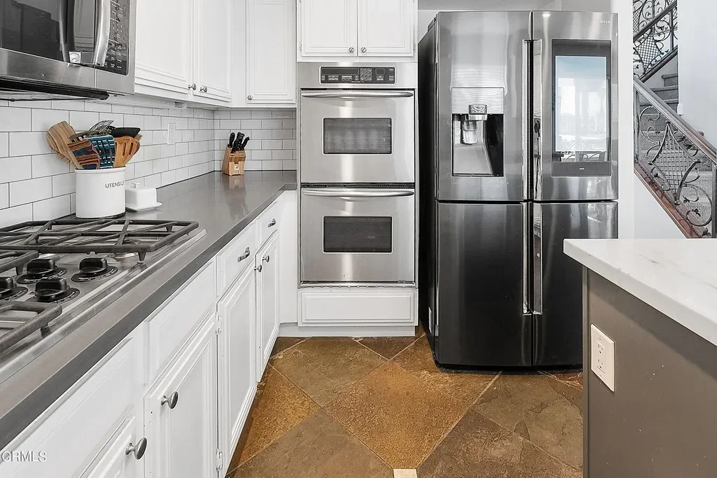 1628 Meadowglen Ct 009.webp