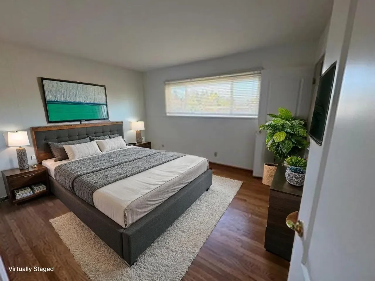 718 Kenley Way 006.webp