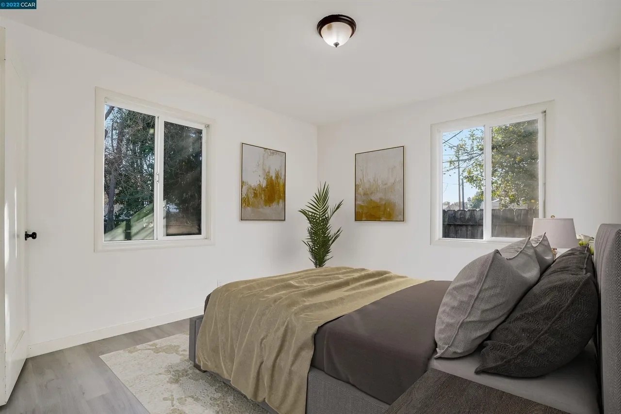 3028 W Monterey Ave 016.webp