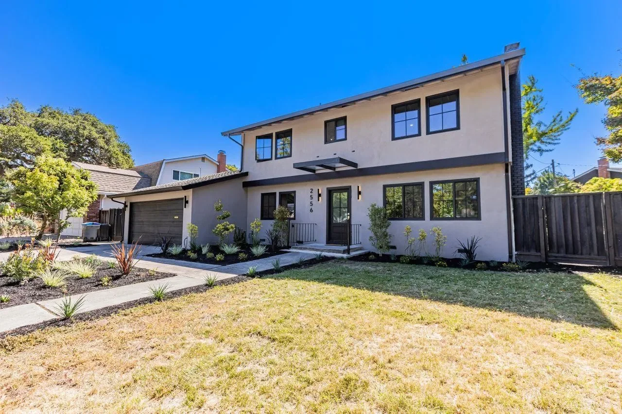 2556 Diericx Dr 046.webp