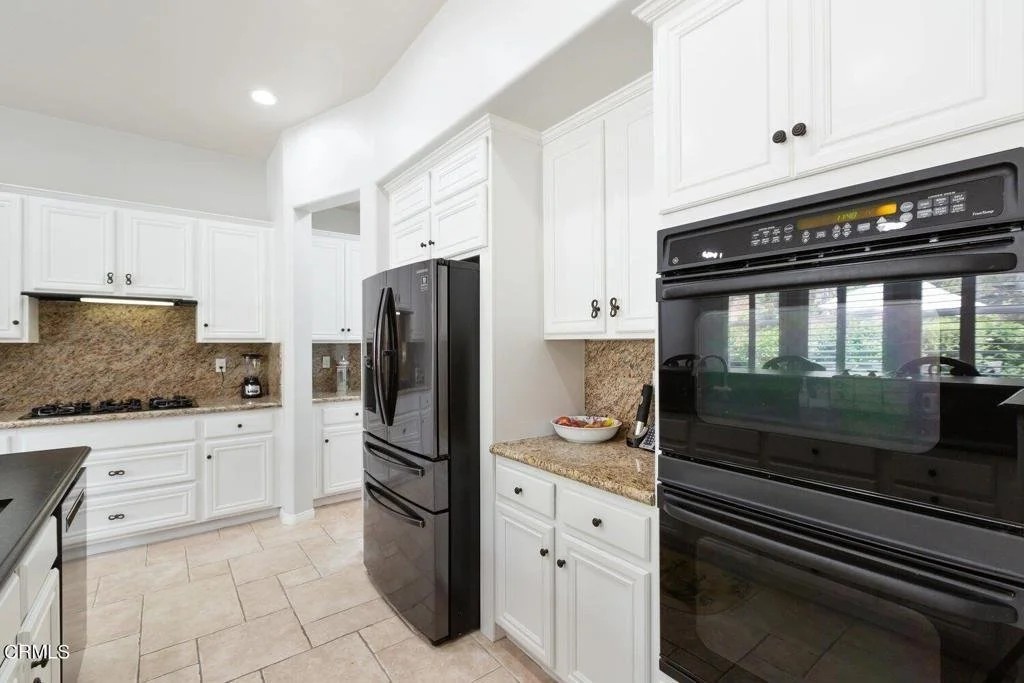 2933 Heavenly Ridge St 008.jpg