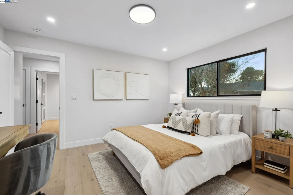 1733 Kelly St 021.png